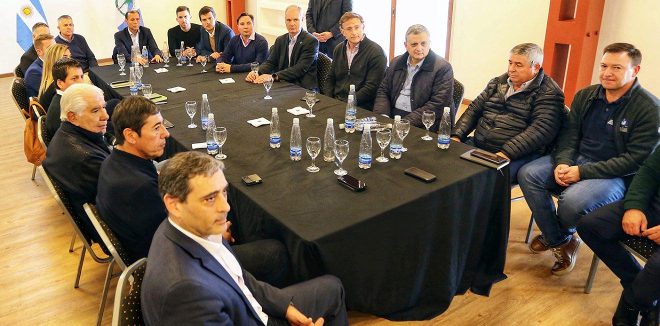 Web...Omar-Gutierrez-Petroleros-2X7A7668_2-01-1320x652