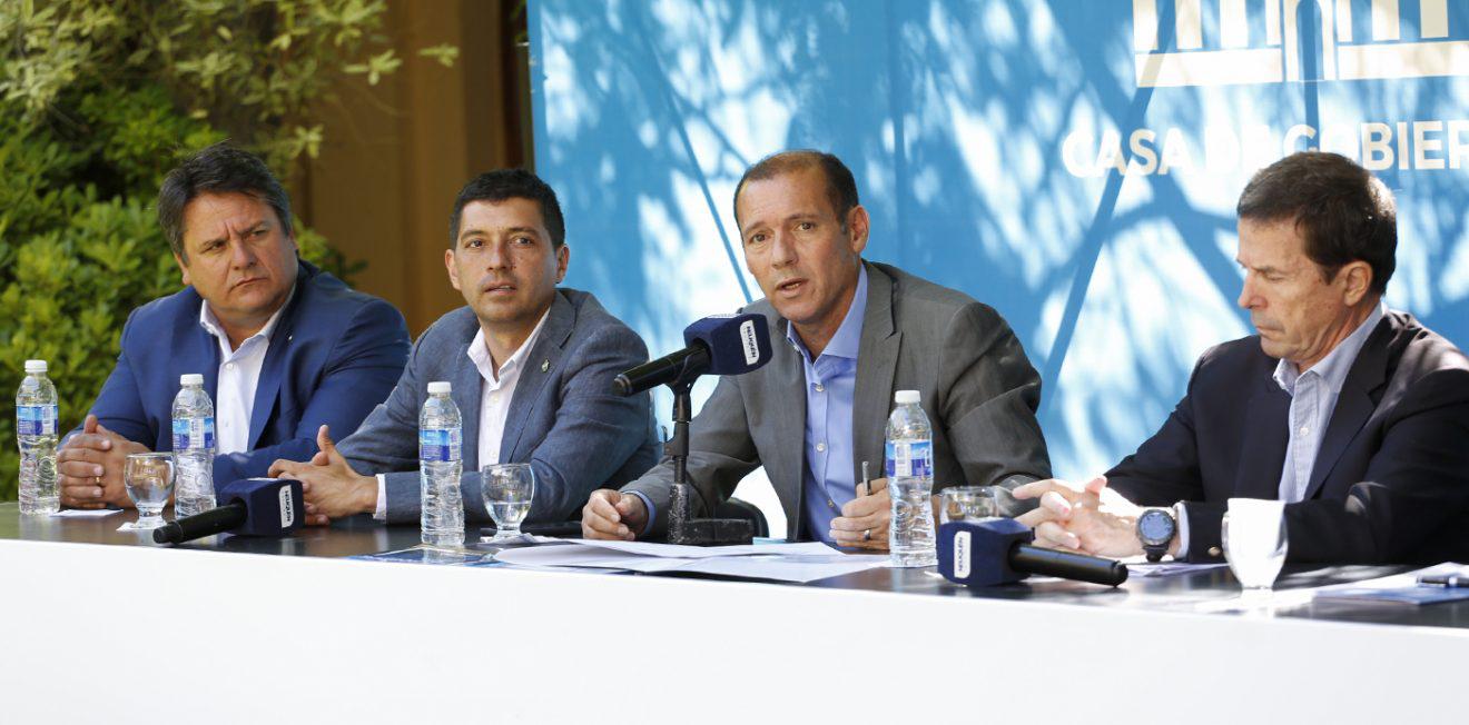 WEB-CONFERENCIA-DE-PRENSA-TECPETROL_08A8591-1320x652