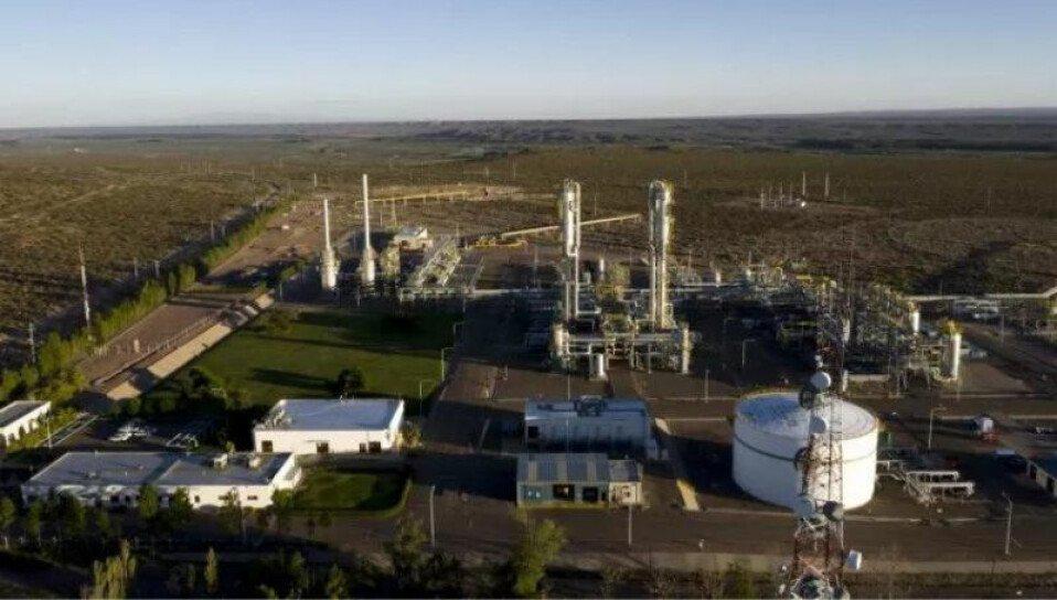 PLUS-argentina-mega-vacamuerta-qnq-medium-size