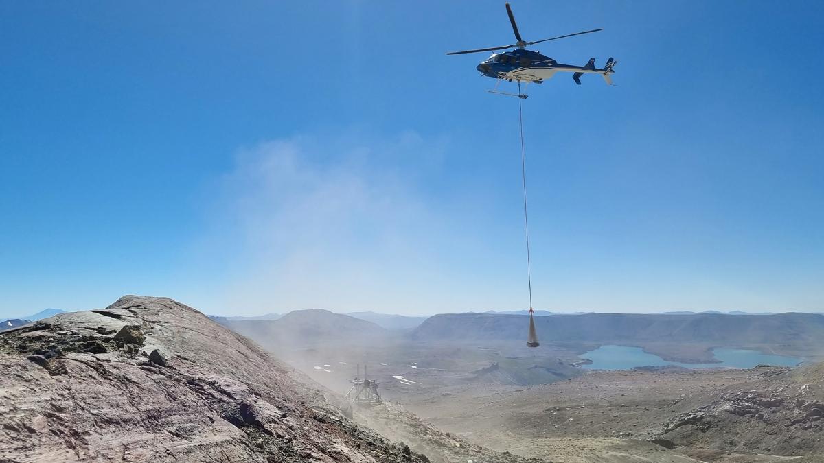 helicoptero volcan copahue