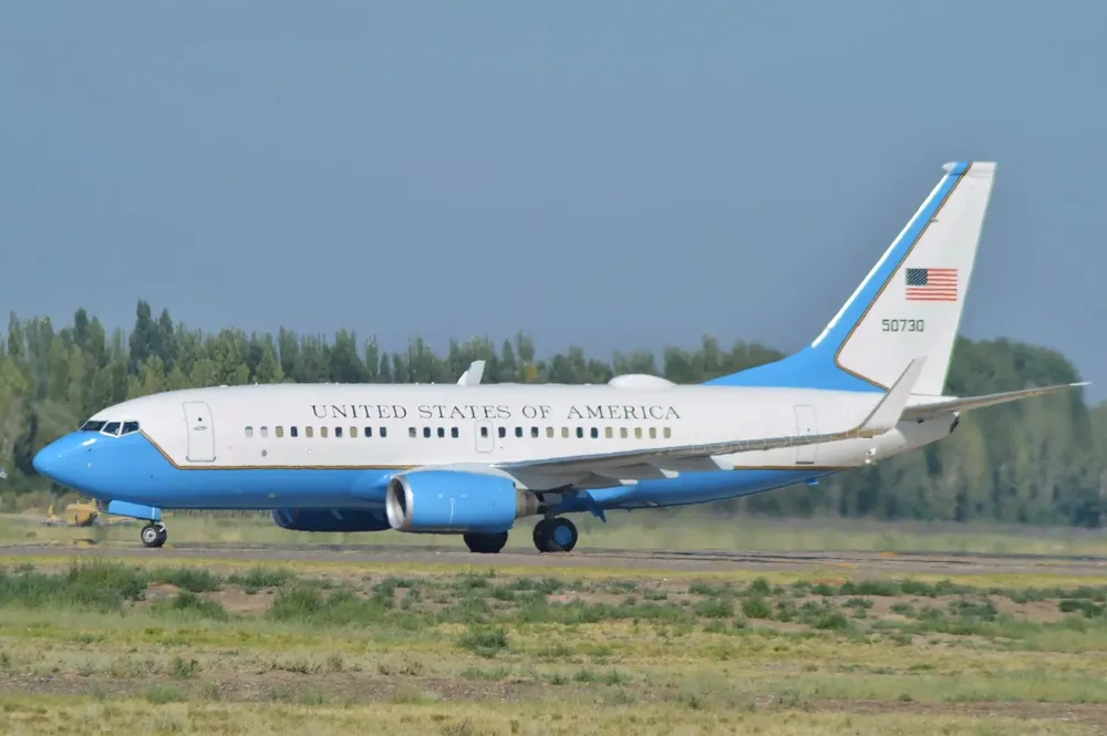 avion militar estadounidense areopuerto de neuquen