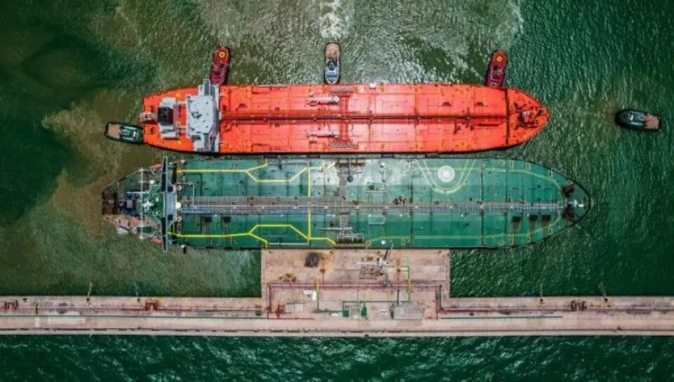 barco-ofshoree-medium-size