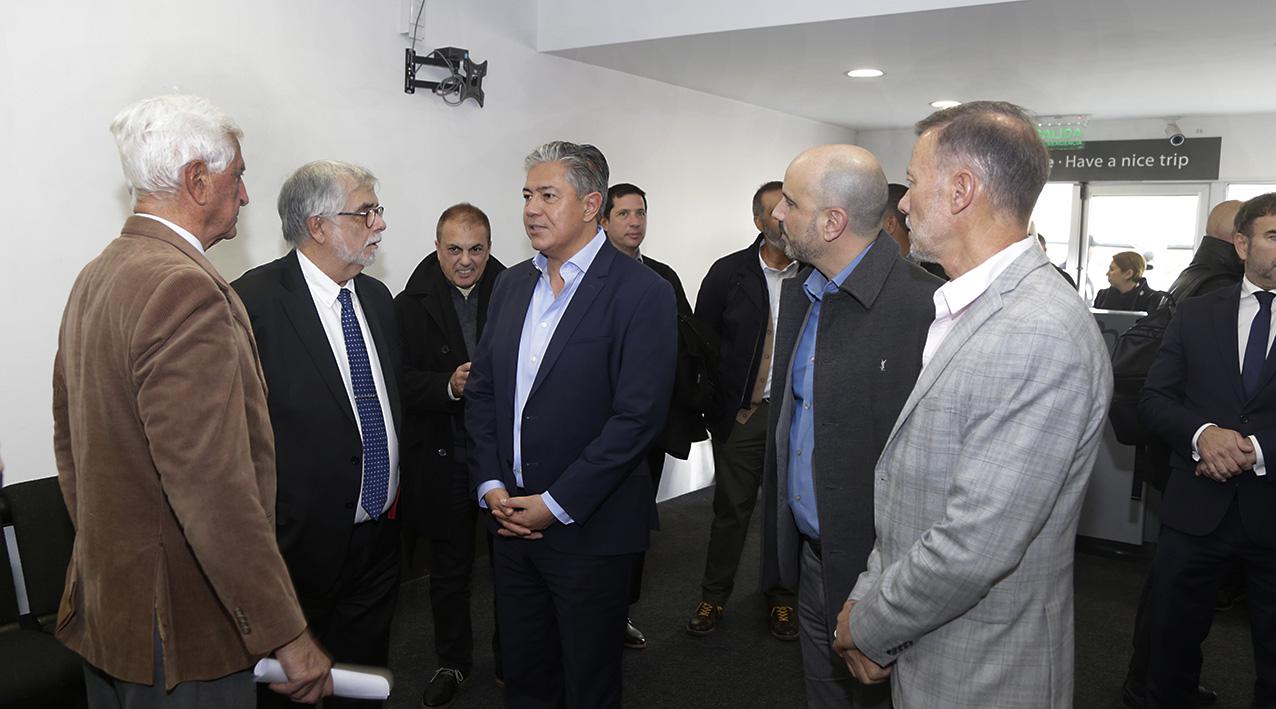 Web...American-Jet-_MG_0507