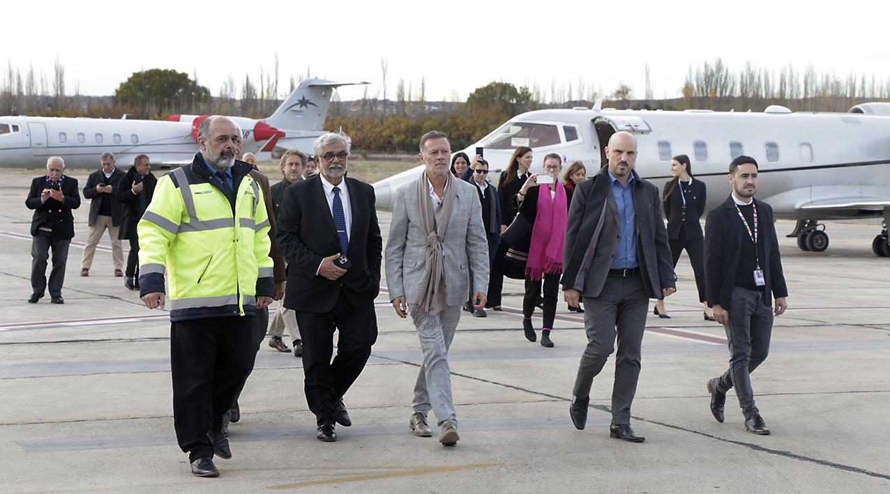 Web...American-Jet_MG_0472