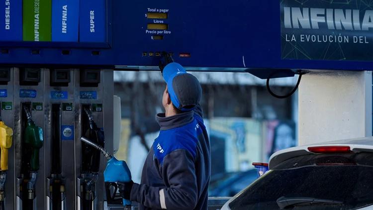 ypf estacion de servicio surtidor combustibles nafta
