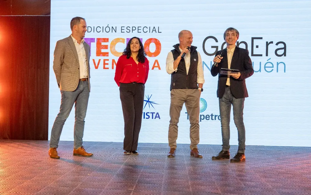 WhatsApp_Image_2025-08-27_at_18.44.22_(2)[1]